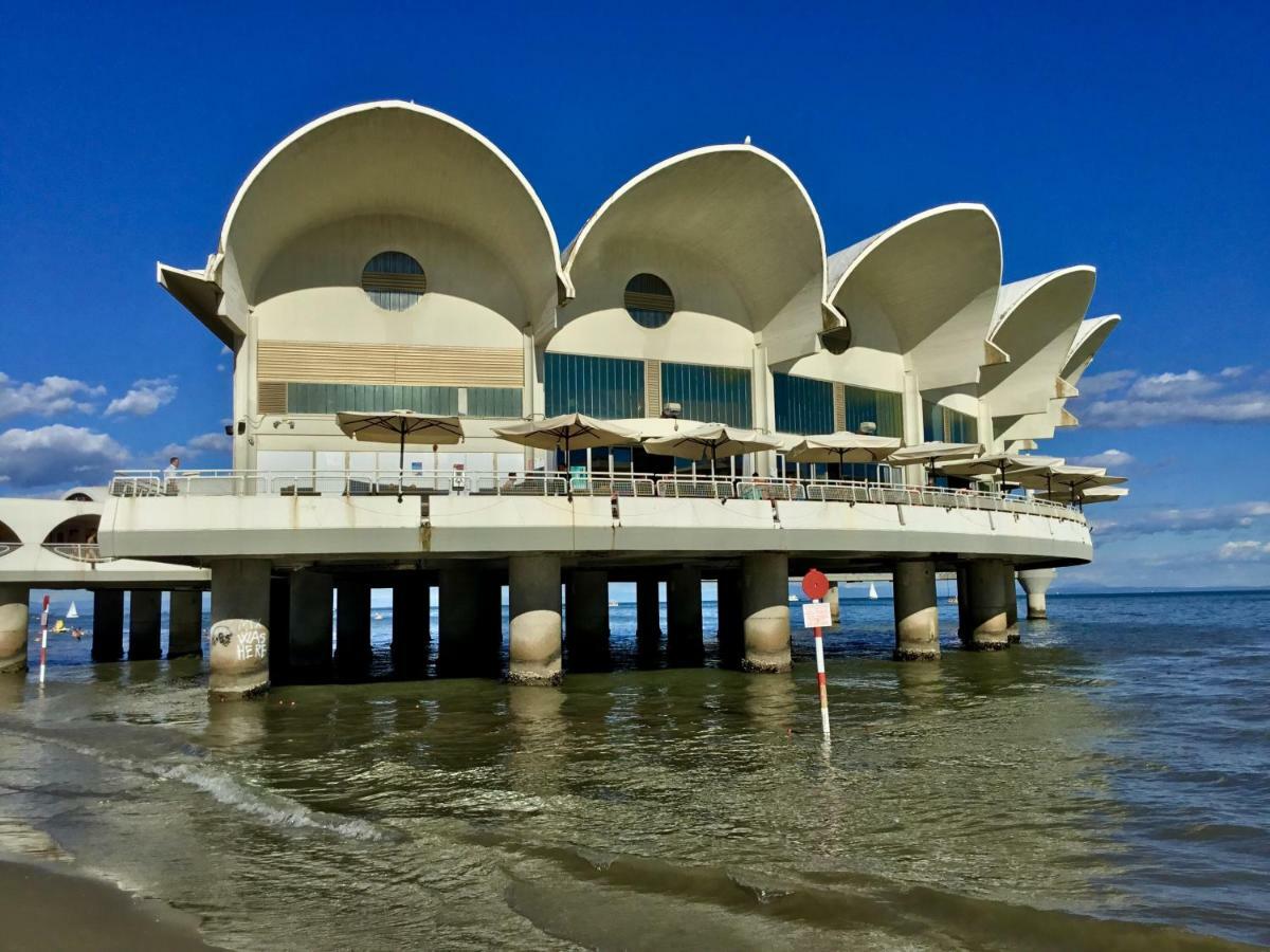 Sparkling Holiday Lignano Sabbiadoro Eksteriør bilde
