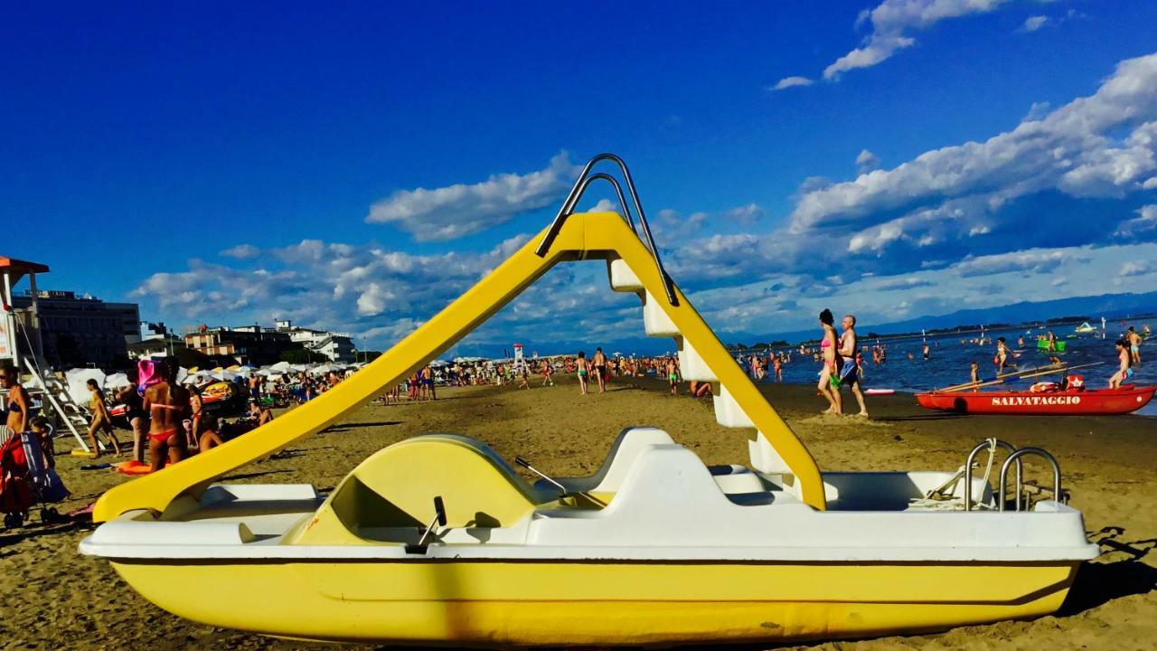 Sparkling Holiday Lignano Sabbiadoro Eksteriør bilde
